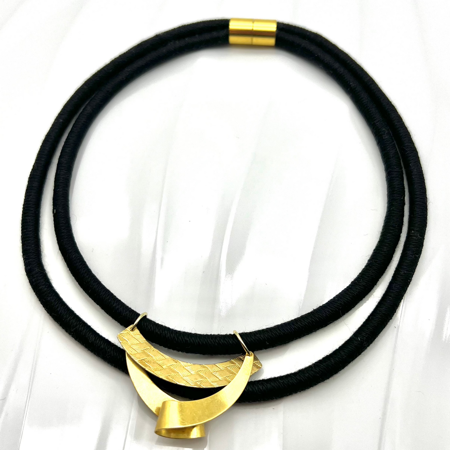 Isis Gold Pendant Rope Necklace